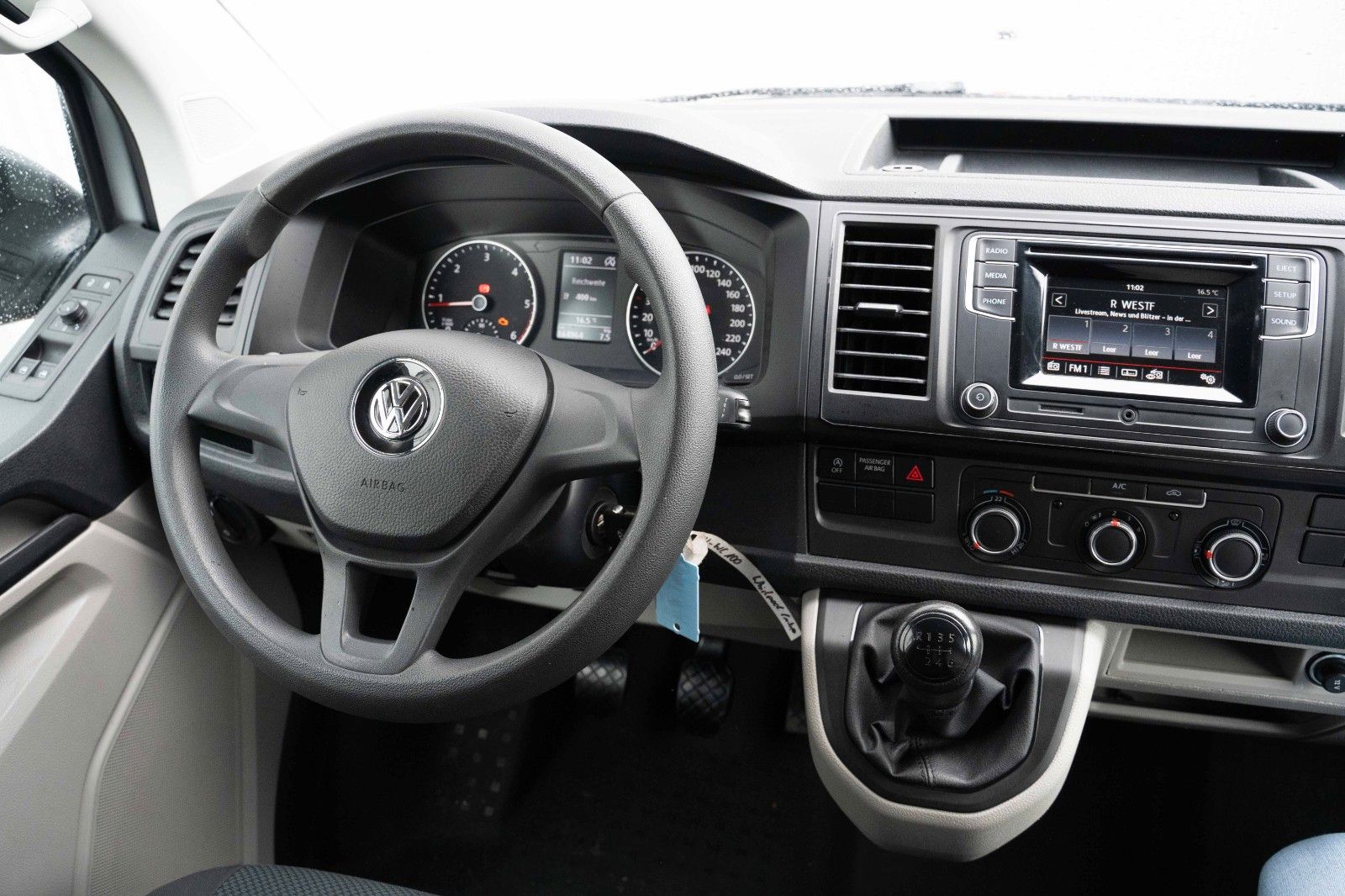 Fahrzeugabbildung Volkswagen T6 TRANSP KA LANG 2.0TDI AHK PDC TEL KLIMA