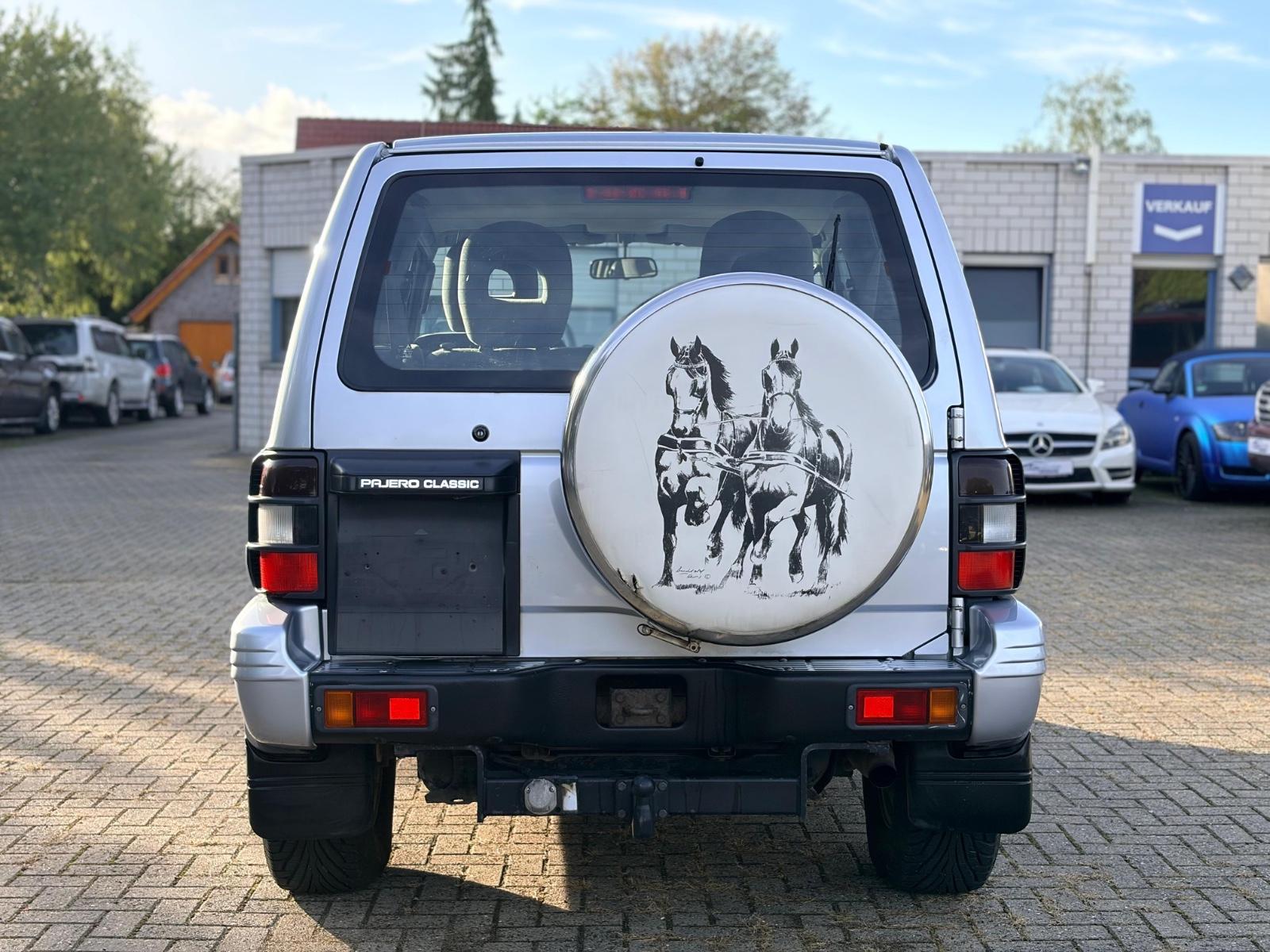 Mitsubishi Pajero 2004 — photo 14