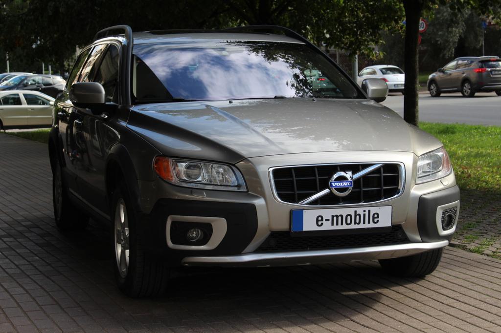 Volvo XC70