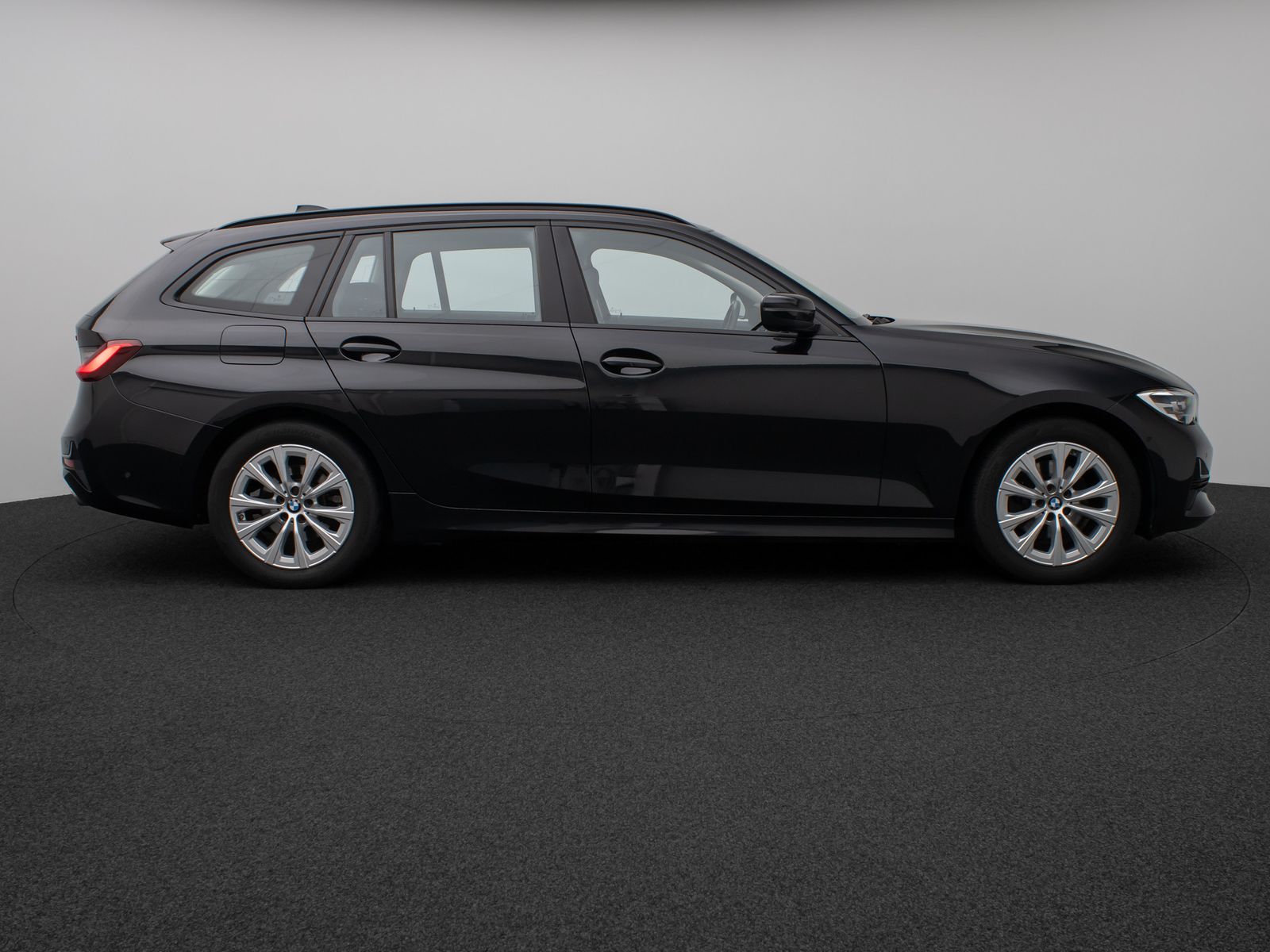 Fahrzeugabbildung BMW 320d Kamera DAB HiFi Komfort Alarm Standheizung