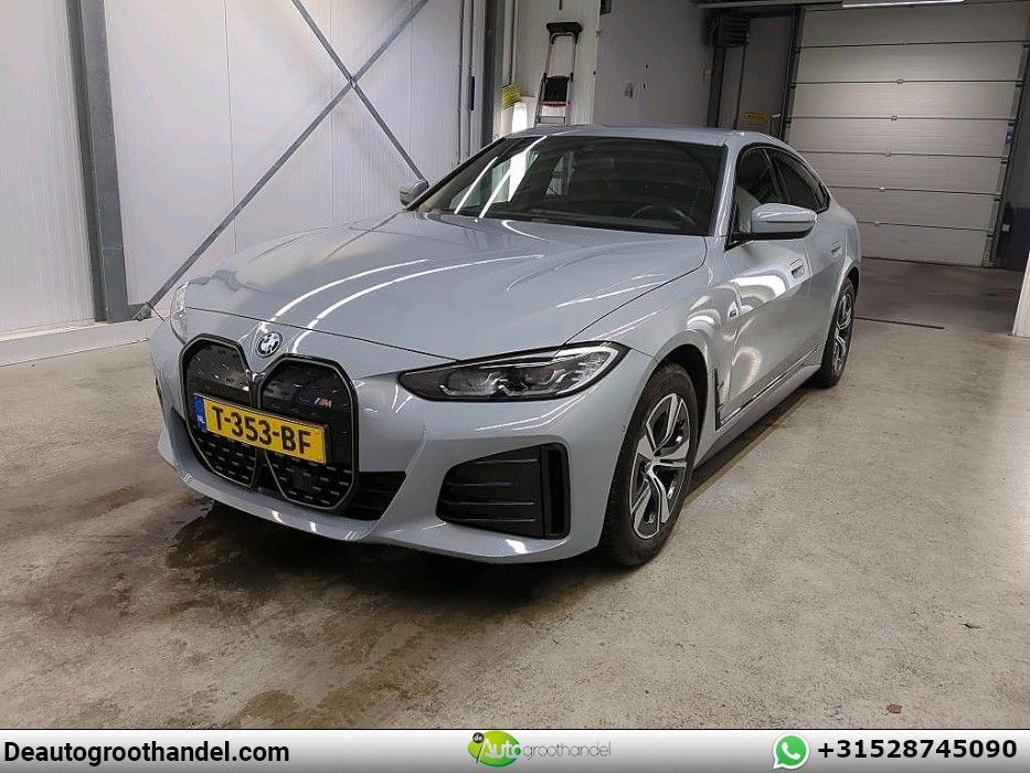 Image of BMW i4
