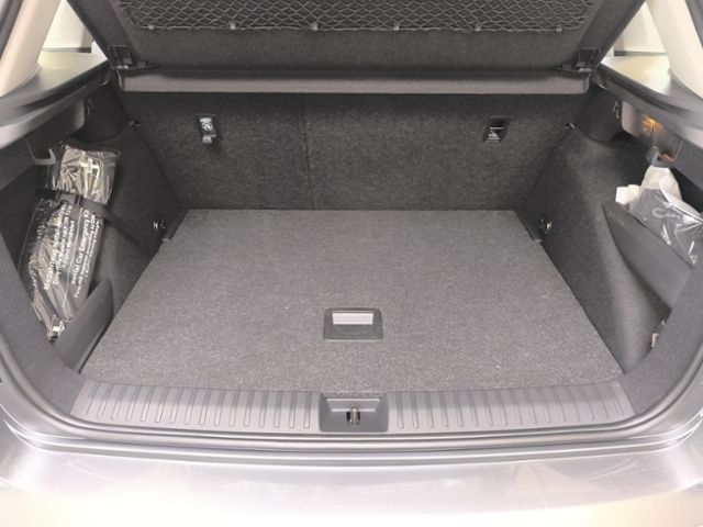 Fahrzeugabbildung SKODA Kamiq 1.0 TSI Essence LED GRA SITZHZG SPURASSIST