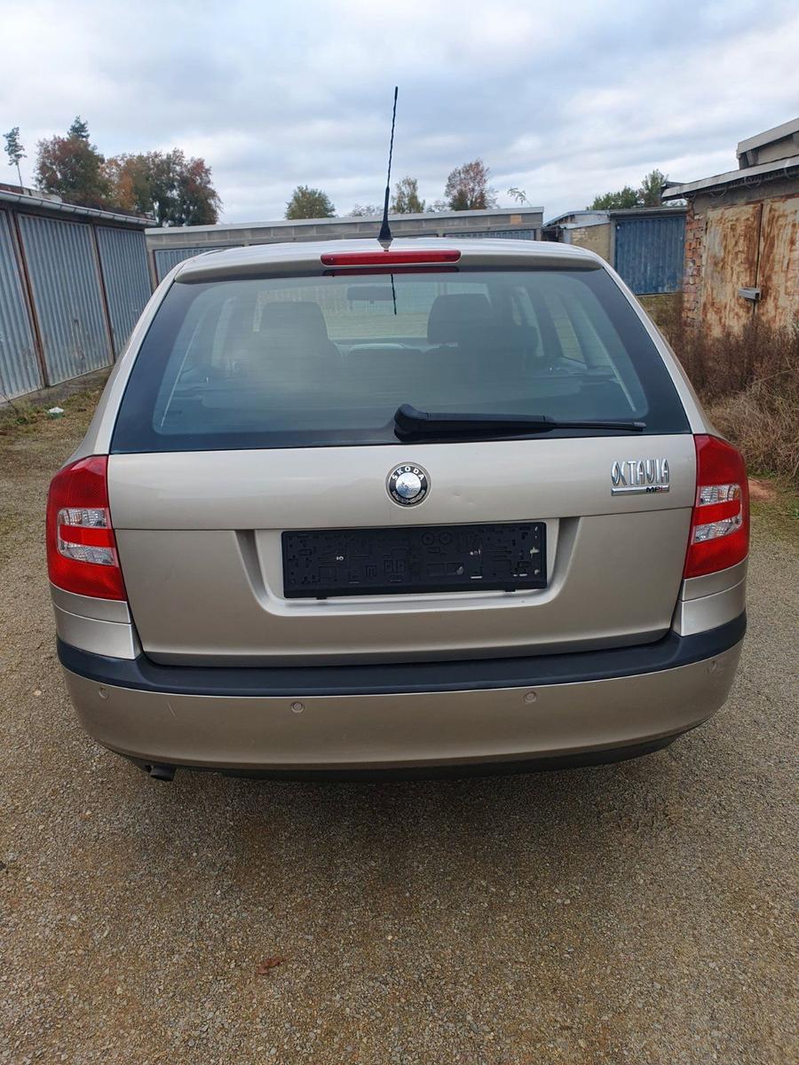 Skoda Octavia 2005 — photo 5