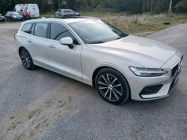 Volvo V60 B4 D Momentum Pro ACC RFK BLIS L...