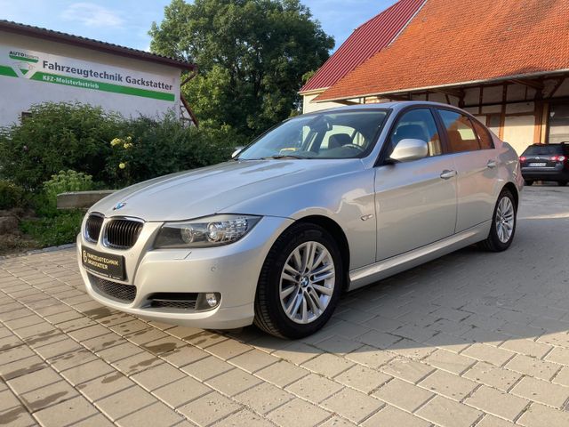 BMW 318d*Navi*Xenon*SHZ*Temp*Schiebedach*PDC*Hifi*