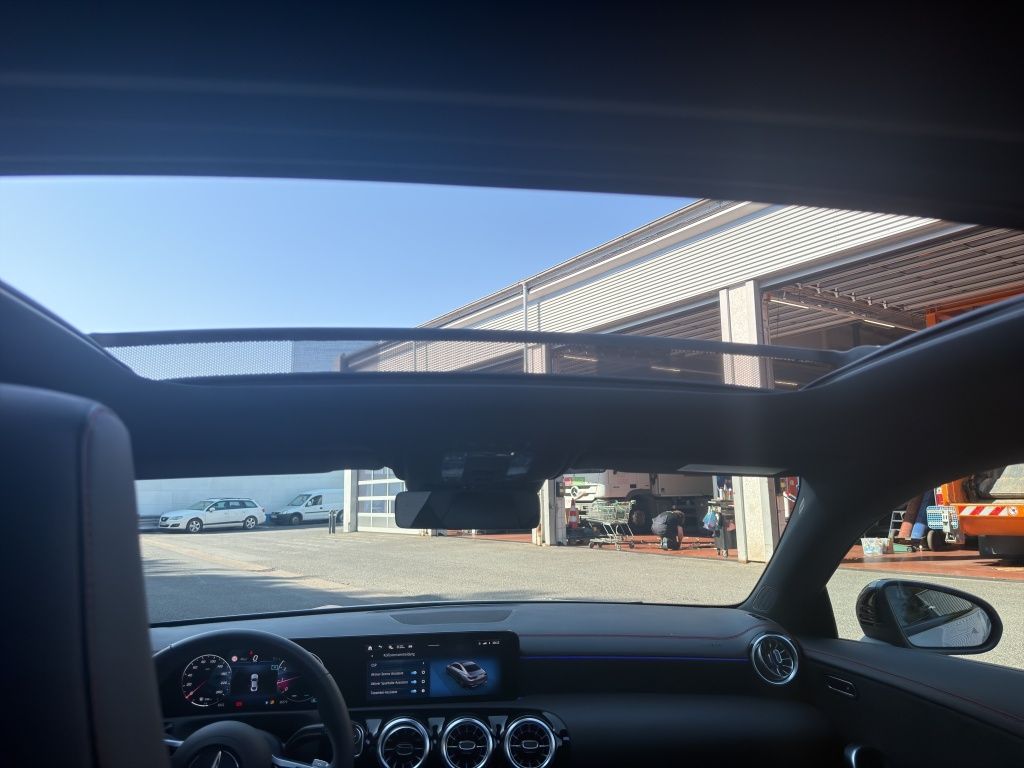 Fahrzeugabbildung Mercedes-Benz CLA 200 Coupé AMG*Night*Pano*Key.Less*PDC*360°