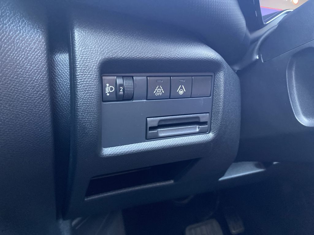 Fahrzeugabbildung Citroën C5 Aircross Hybrid 145 Automatik MAX *Allwetter*