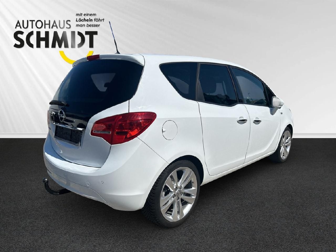 Fahrzeugabbildung Opel Meriva B Innovation, AHK, Panoramadach