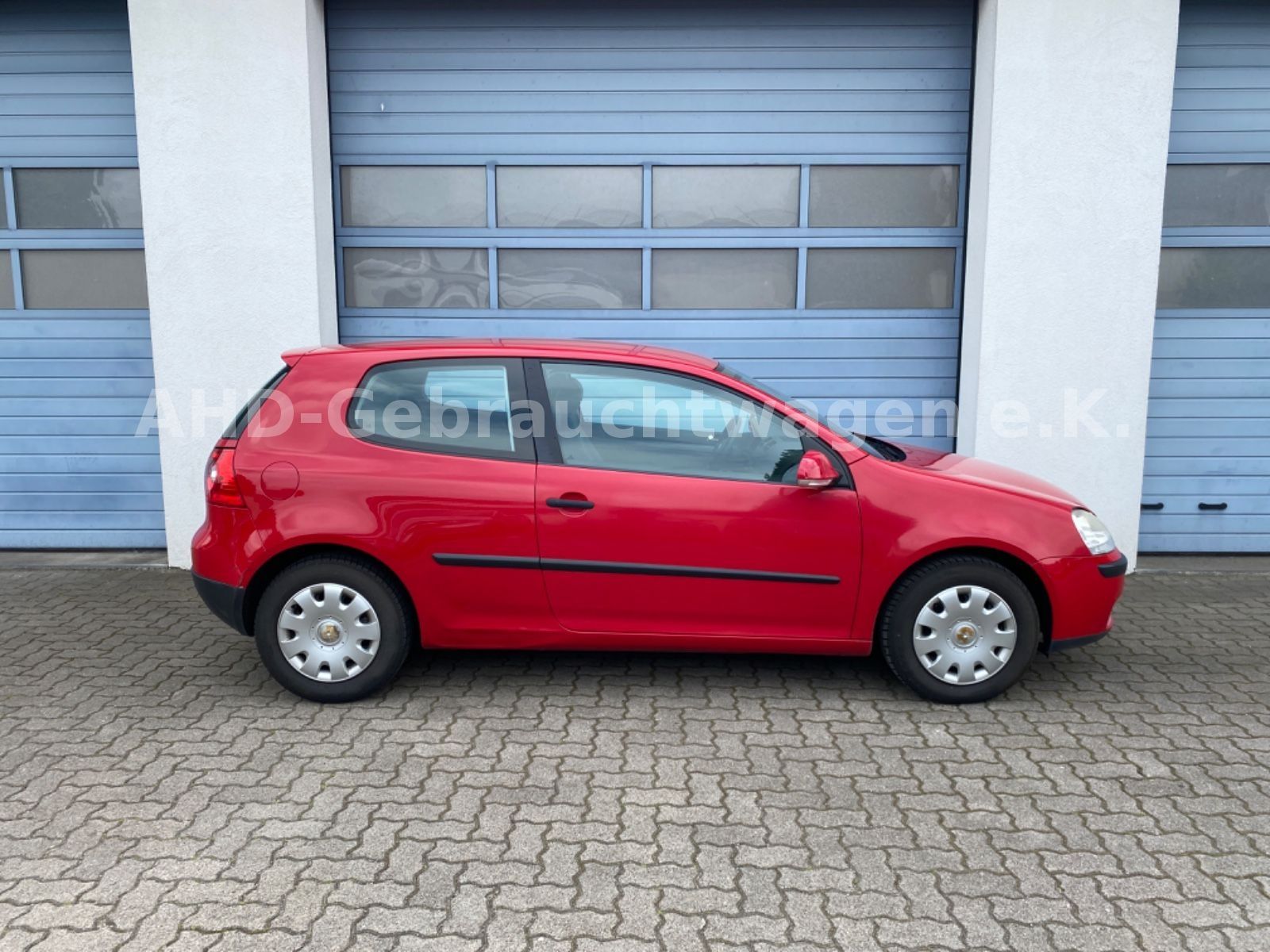 Fahrzeugabbildung Volkswagen Golf V 1.6 Automatik