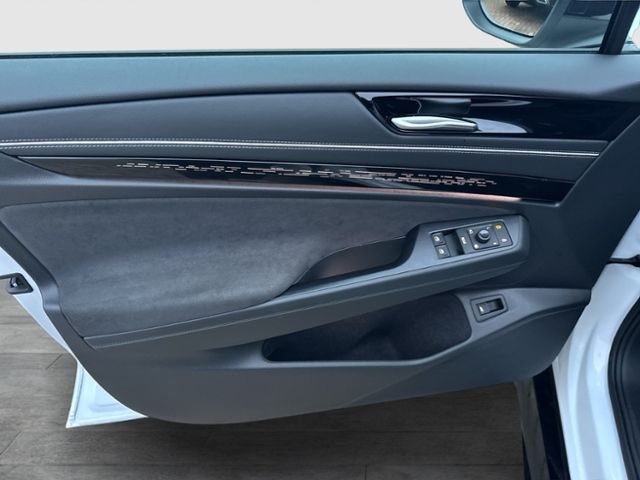 ID.7 Tourer PRO AHK NAVI MATRIX HEAD-UP DAB+ KLI