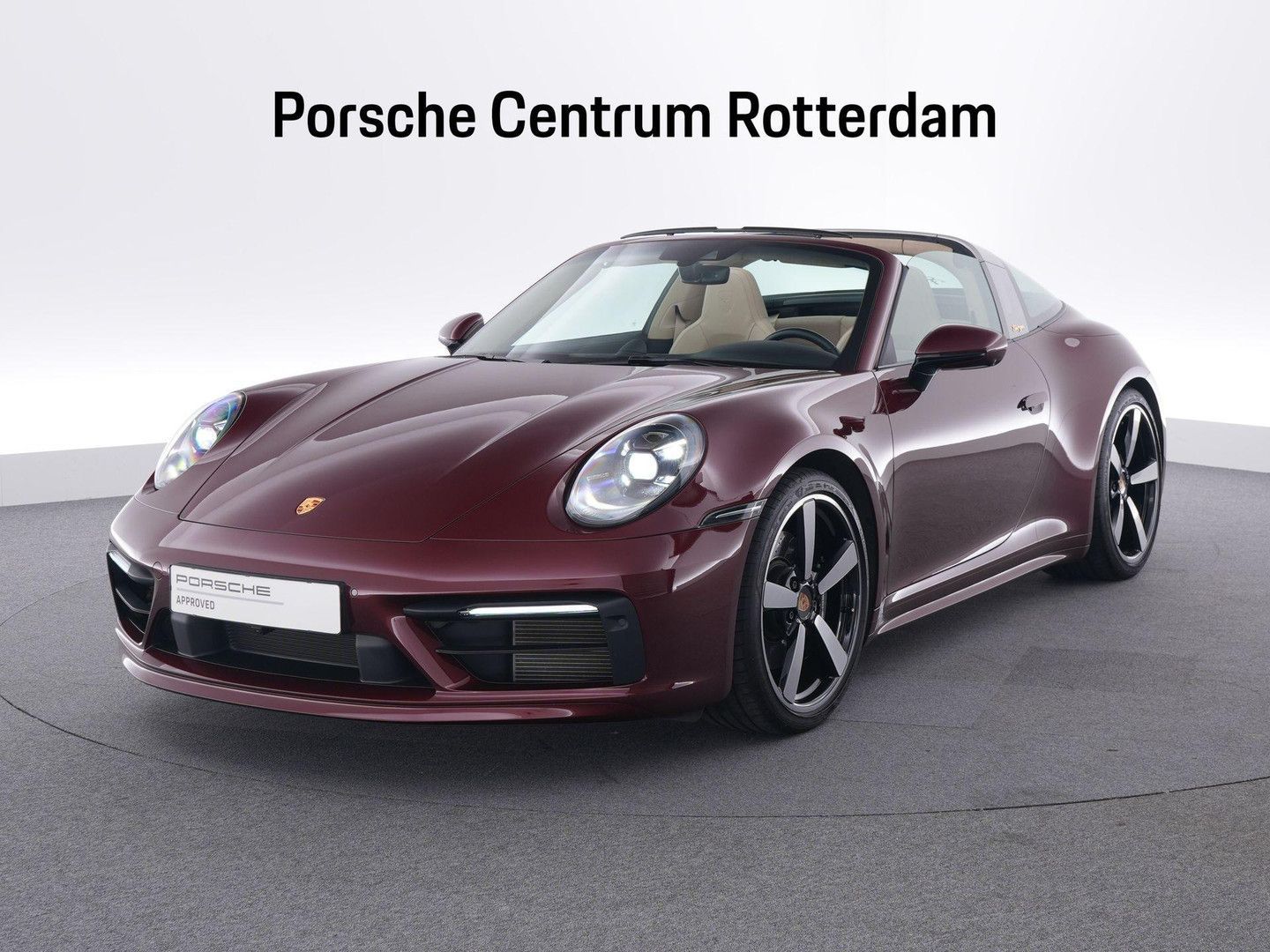 PORSCHE 992 Targa 4S Heritage Edition