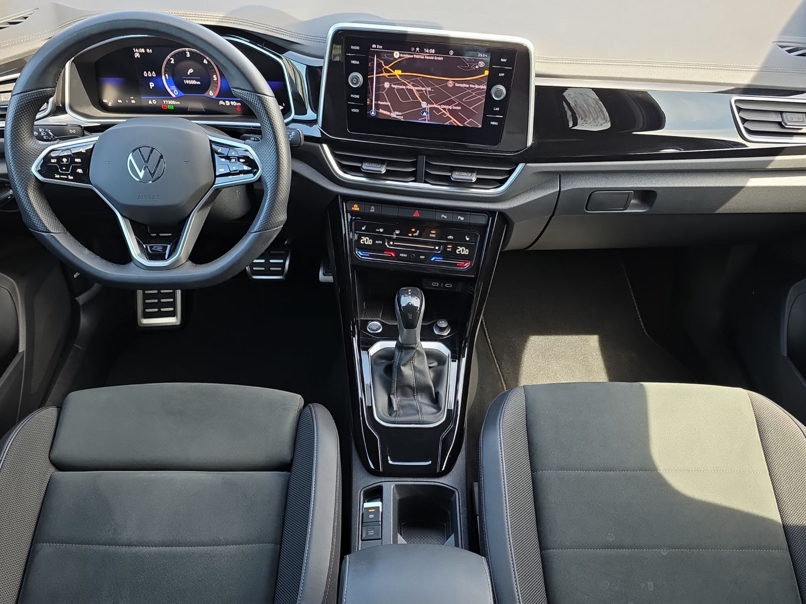 Volkswagen T-Roc - Bild 7