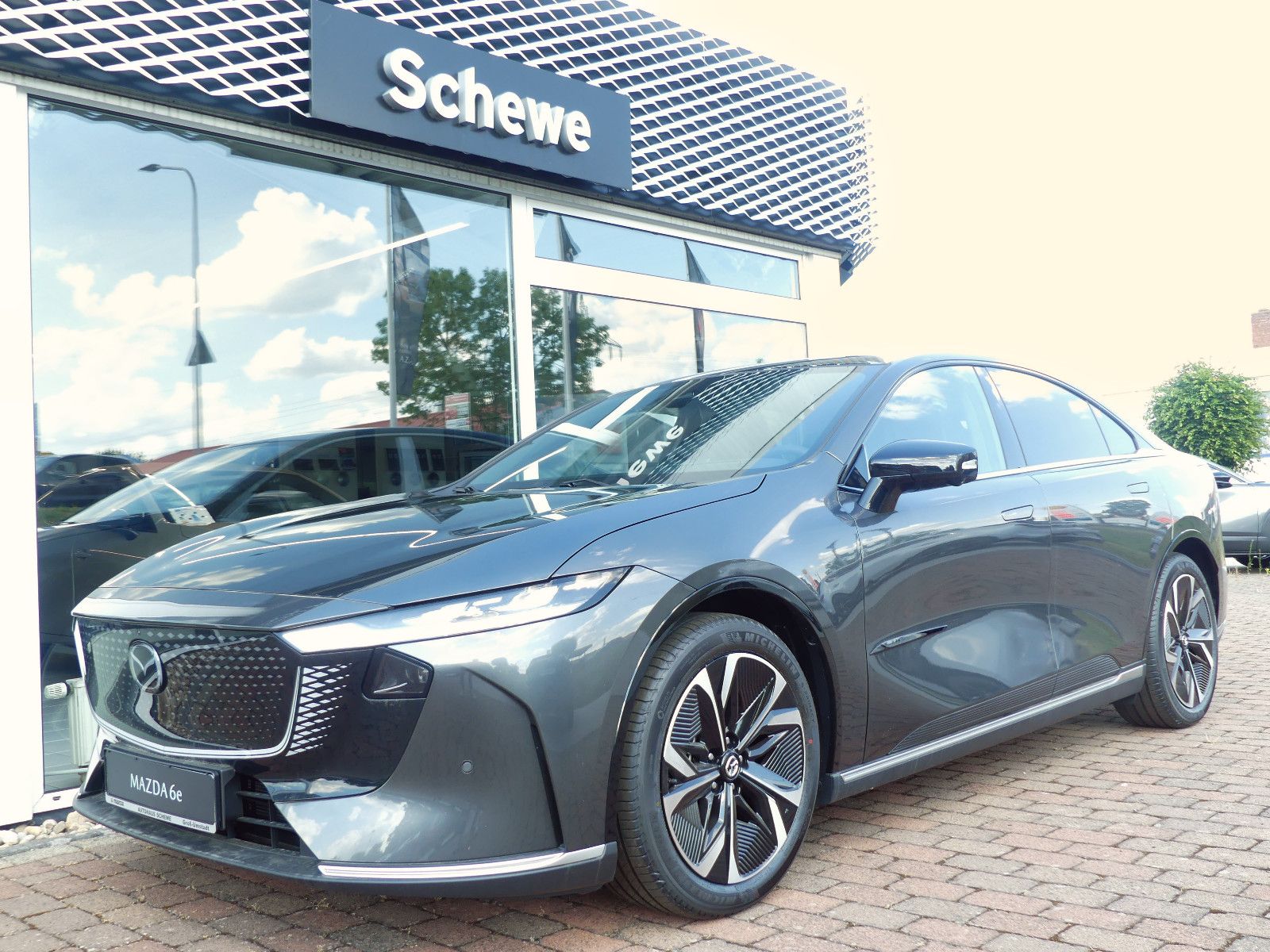 Mazda 6e EV Takumi