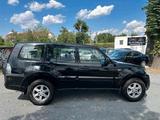 Mitsubishi Pajero - Mitsubishi Pajero aus 2012