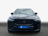 Volvo XC60 B5 B AWD Ultra Black Edition - Volvo XC60: Ultra Black Edition