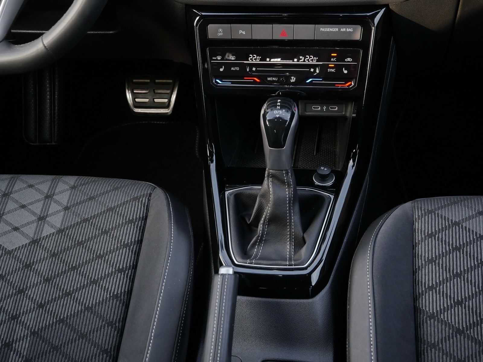 Volkswagen T-Cross - Bild 7