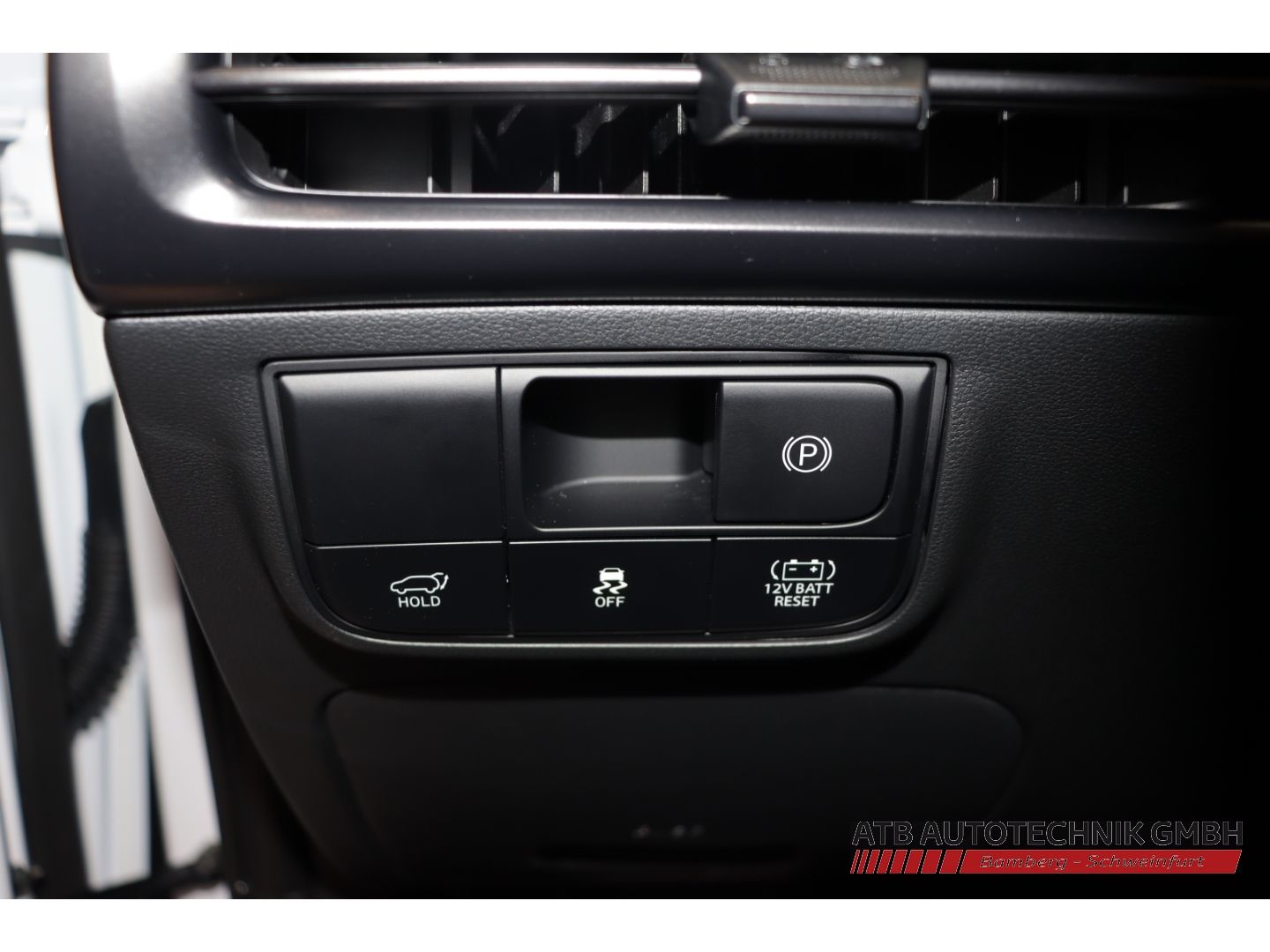 Fahrzeugabbildung Hyundai Tucson N-Line Hybrid 1.6 T-GDi 239 PS LED-Paket