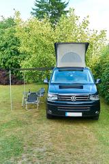Volkswagen T5 California Vollausstattung - schwarze Volkswagen T5 California