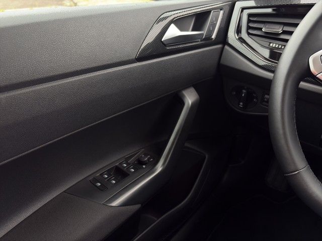Fahrzeugabbildung Volkswagen Polo Life 1.0 TSI 70 kW *Navi*