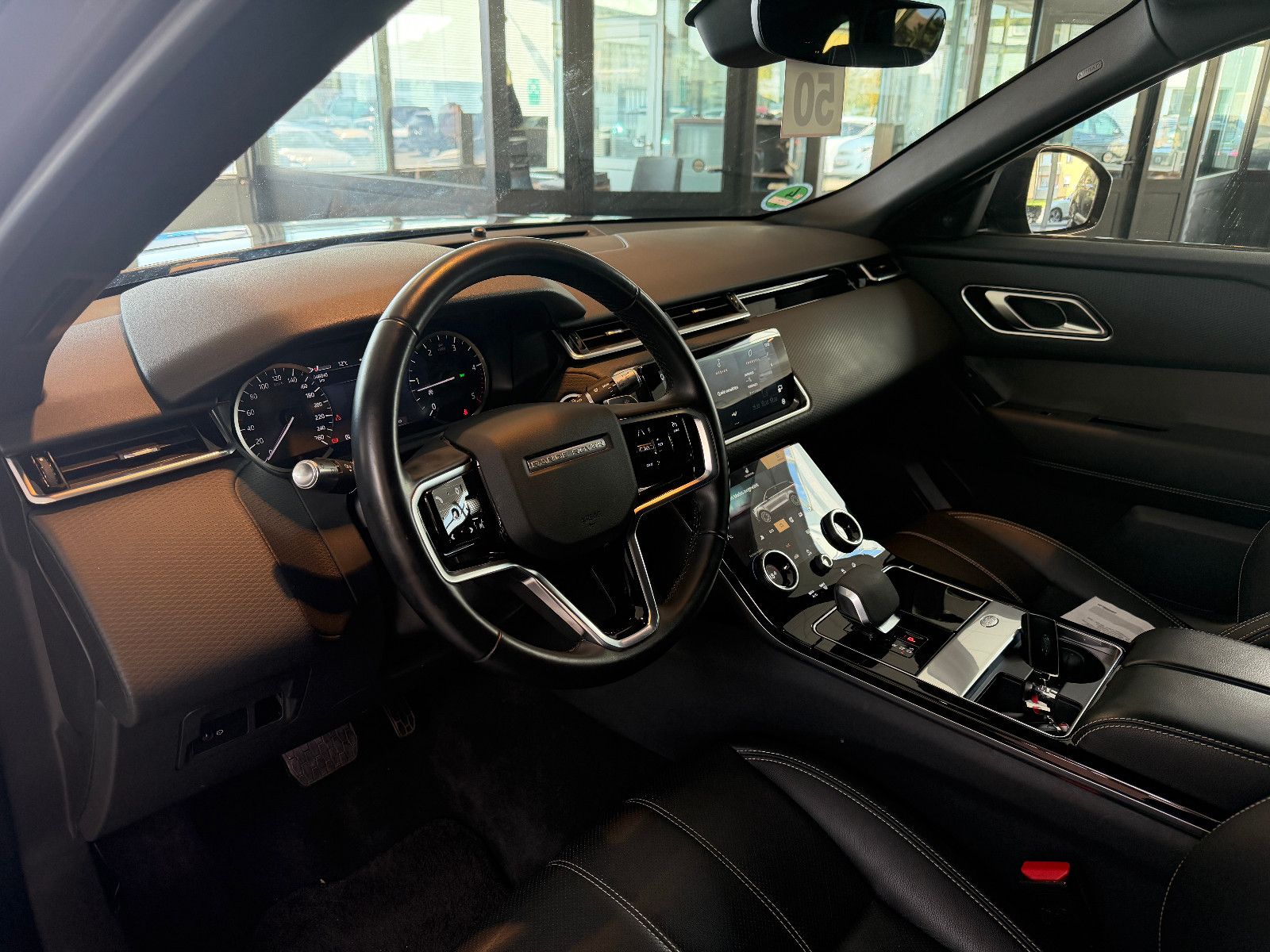 Fahrzeugabbildung Land Rover Range Rover Velar/360*KAM/LED/APPLE/LEDER/