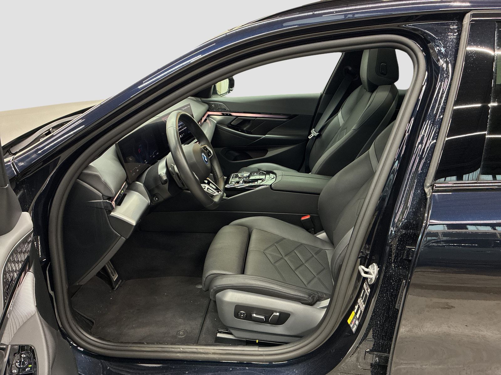 BMW i5 - Bild 7