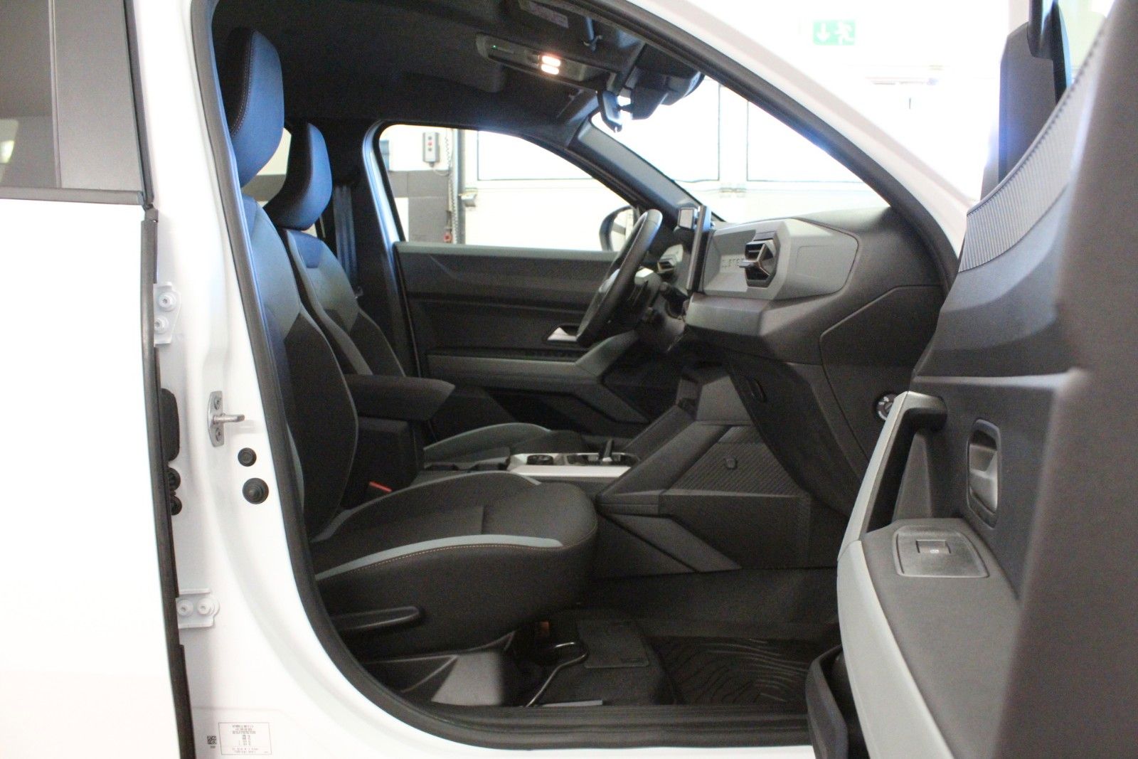 Fahrzeugabbildung Dacia Duster hybrid-G 150 4x4 Extreme  MY26