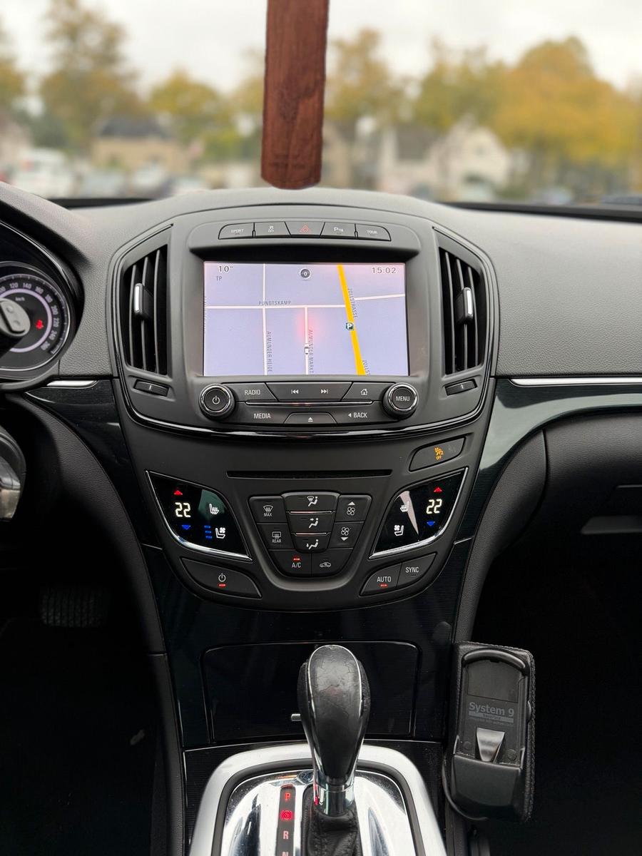 Opel Insignia 2015 — photo 11
