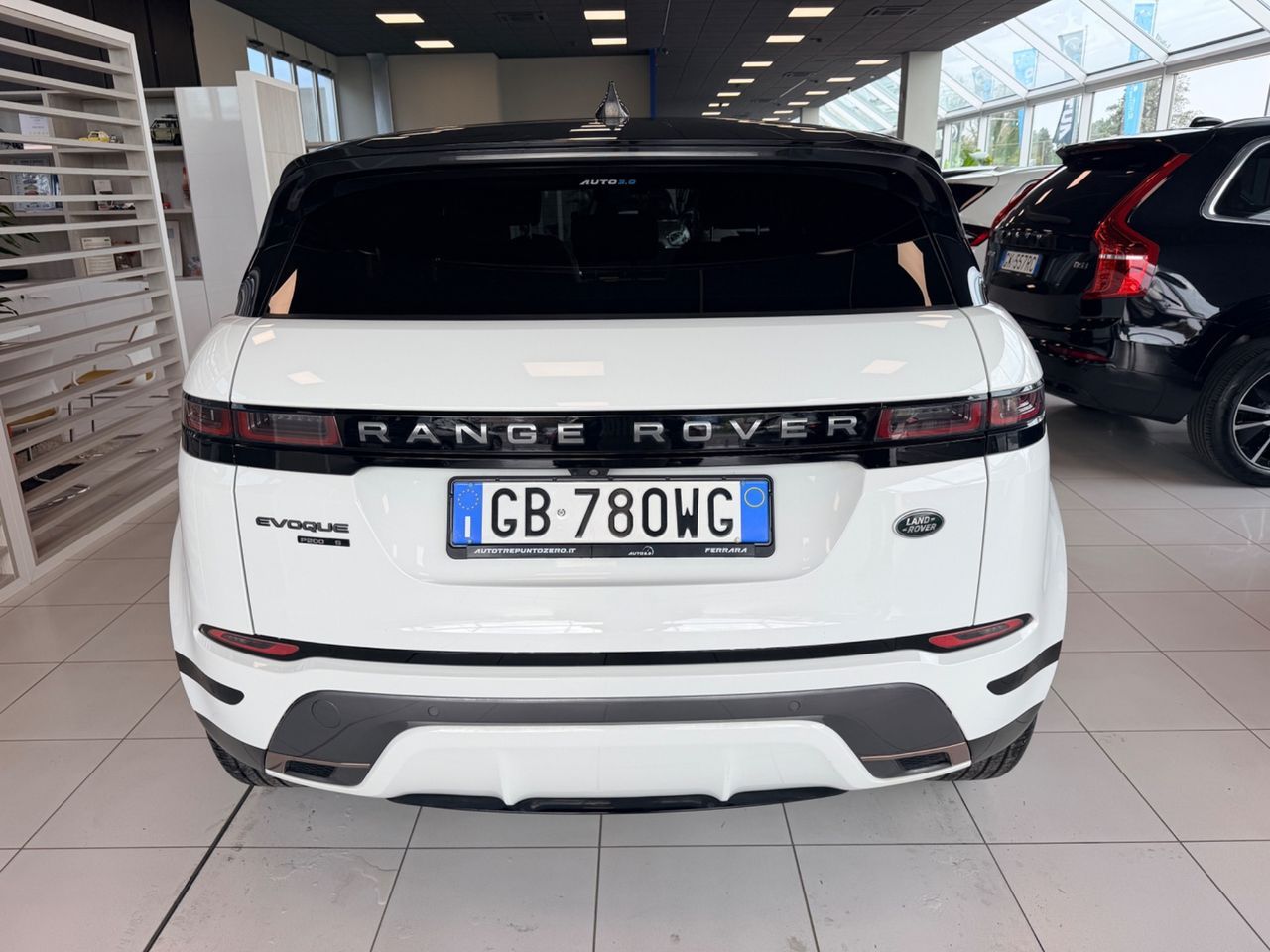 Land Rover Range Evoque 2.0 I4 200 CV AWD Auto R imagem 3