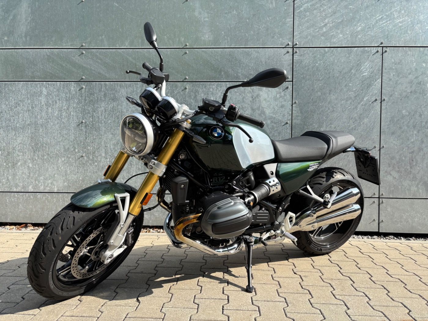 Fahrzeugabbildung BMW R 12 nine T