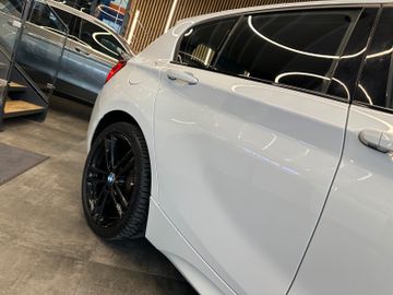 MYAUTOCENTER – Gebraucht- und Jahreswagen mit Werkstattservice in Pfaffenhofen BMW 118 *M-PAKET*SHADOW*LED*VOLLLEDER*TEMPO*KLIMA*