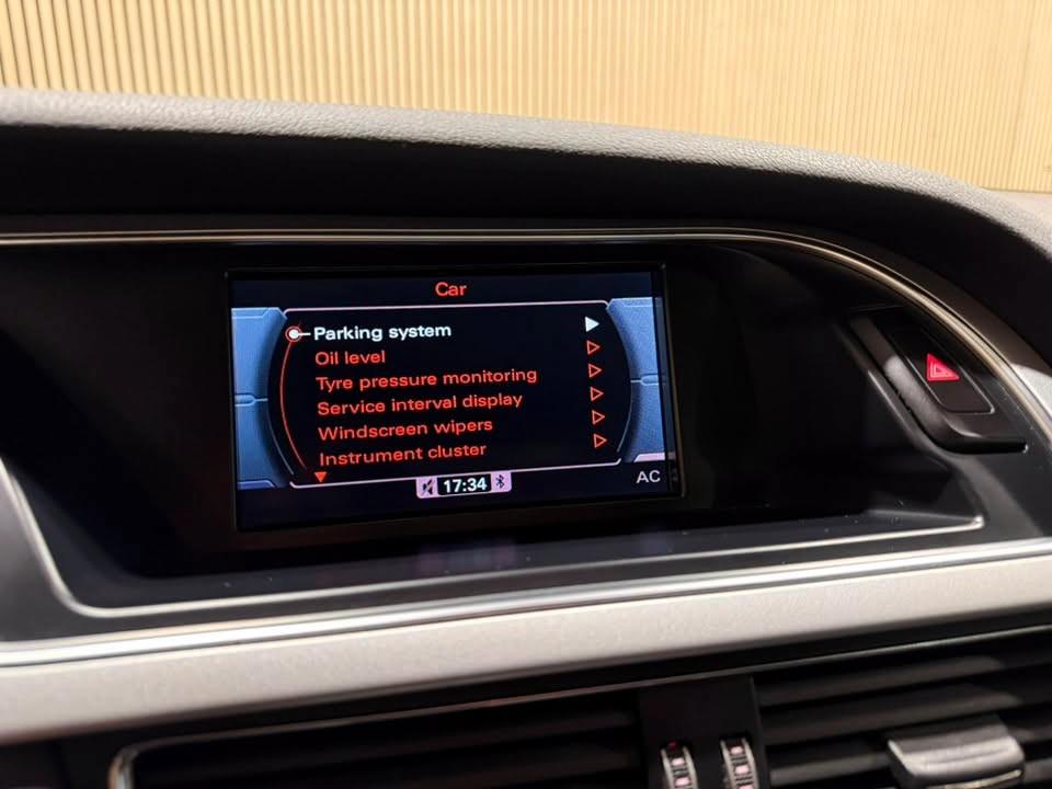 Audi A4 2015 — фото 17