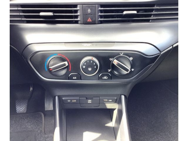 Hyundai i20 – Bild 16