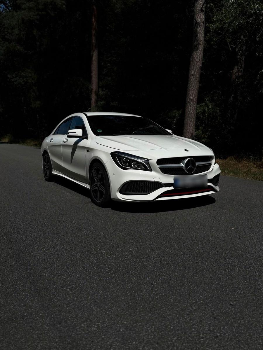 Mercedes-Benz CLA 250