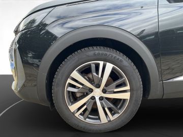 Peugeot 5008 Hybrid 136 Allure Pack Kam, KeyLe, LED,7Sit