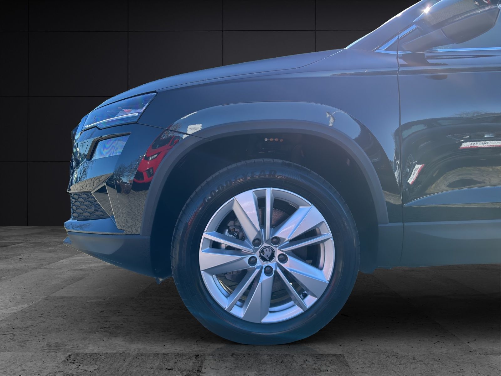 Fahrzeugabbildung SKODA Karoq Balance 1.5 TSI DSG AHZ LED RFK SH ACC Cli