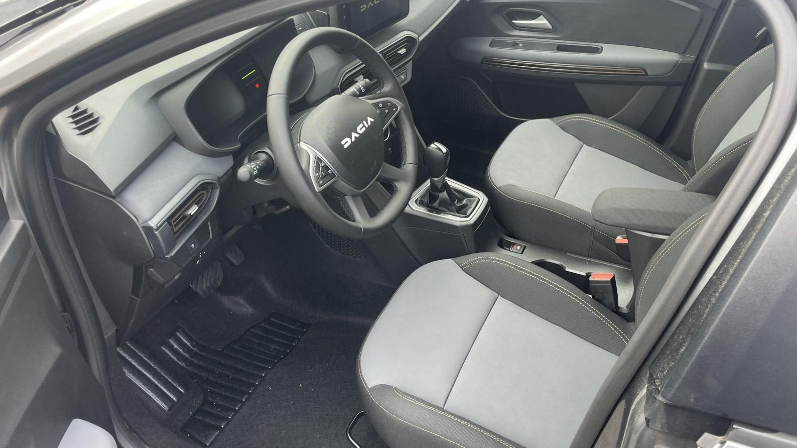 Fahrzeugabbildung Dacia Jogger Extreme HYBRID 140 Reduziert!!!