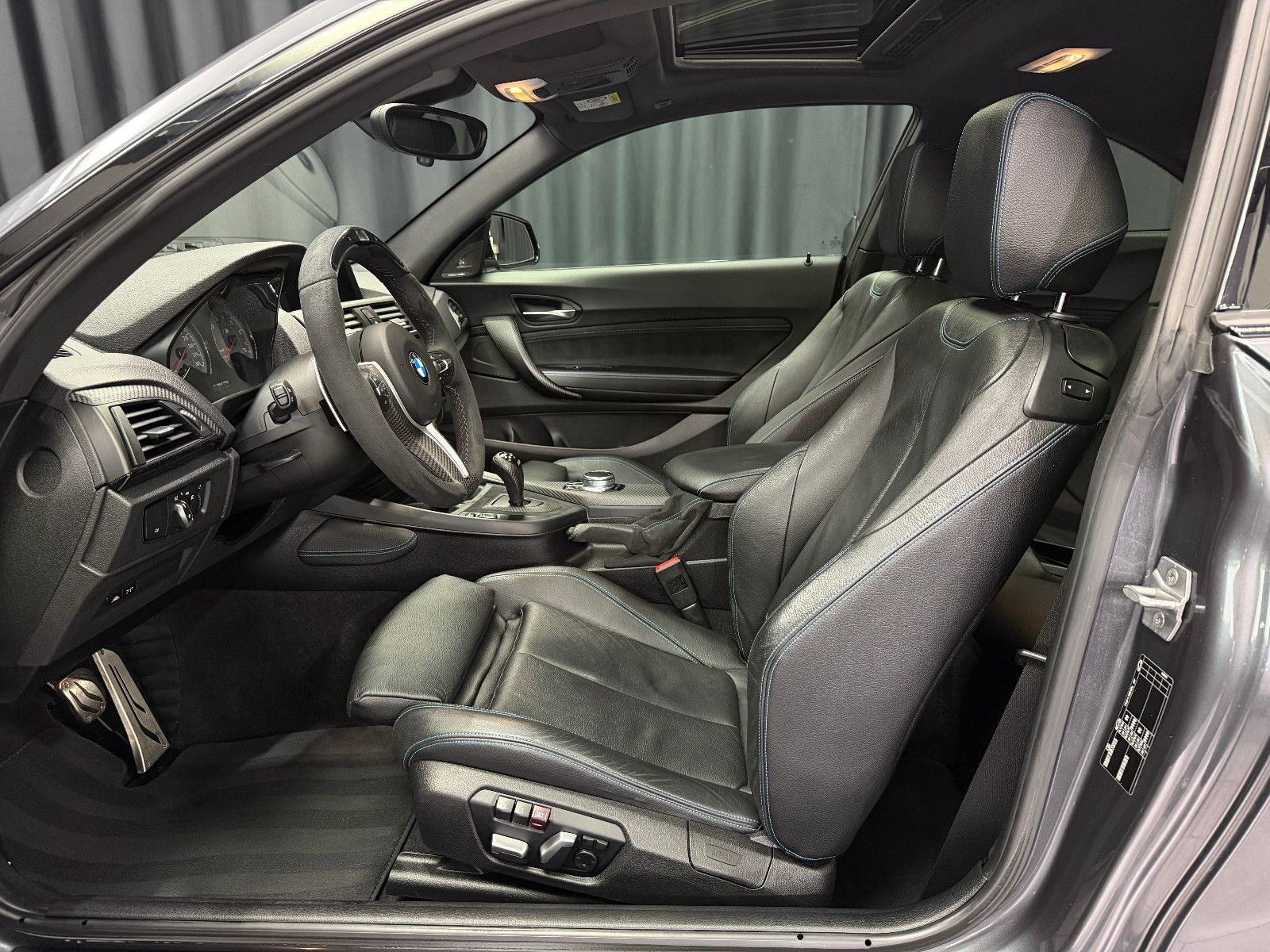 Fahrzeugabbildung BMW M2 Coupe DKG|H&K|KW|HJS|RF-KAMERA|PANO