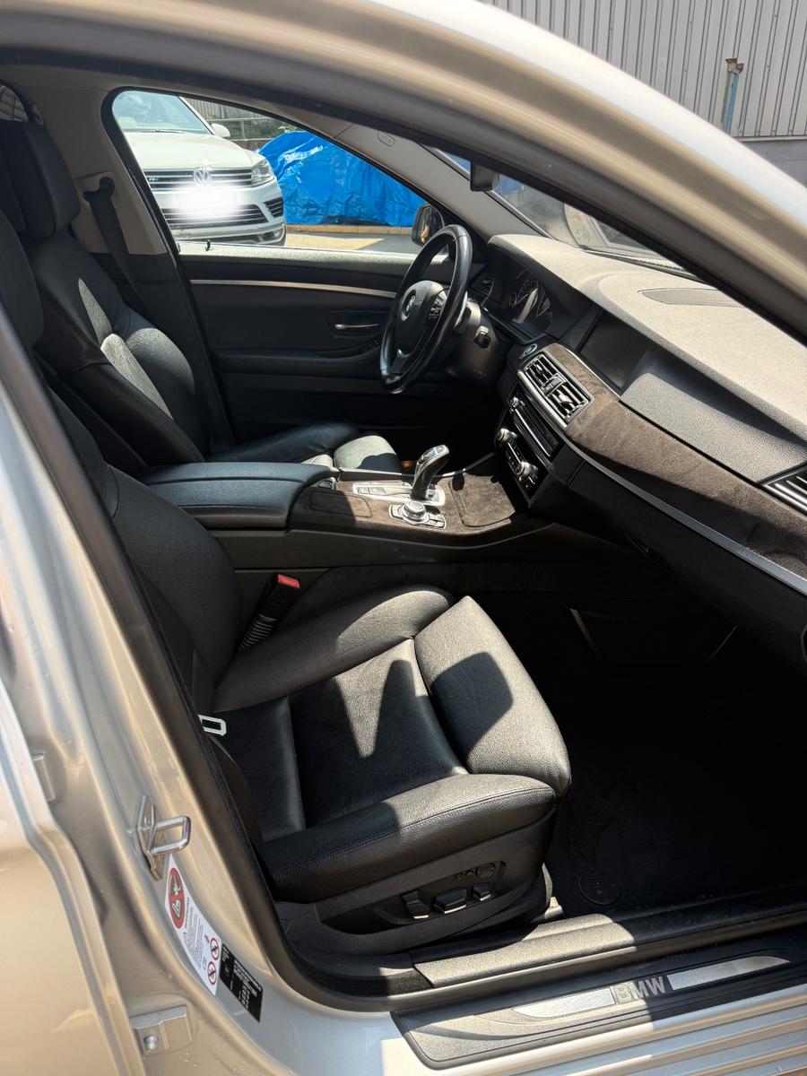 BMW 535 2012 — photo 9