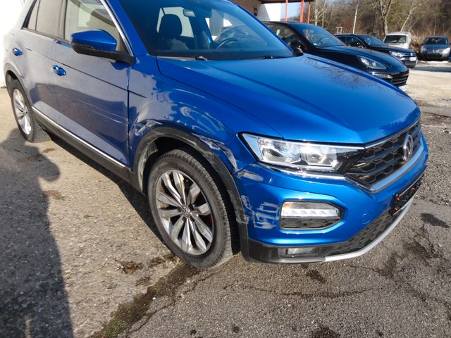 Fahrzeugabbildung Volkswagen T-Roc Sport/DSG/Pano/Kamera/150PS/42.500km/