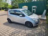 Suzuki Splash 1.0 Basic Basic - silberne Suzuki Splash