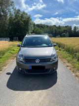 Volkswagen Touran 1.4 TSI Highline, sehr gepflegt, TÜV NEU  - gebrauchte VW Touran aus dem Jahr 2013