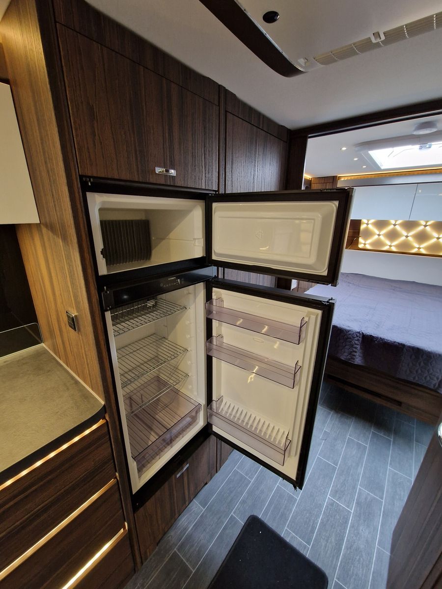 Fahrzeugabbildung Tabbert Cellini 655 DF 2.5