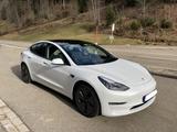 Tesla Model 3 Allradantrieb mit Dualmotor Long Ran... - gebrauchte Tesla Model 3 aus dem Jahr 2022