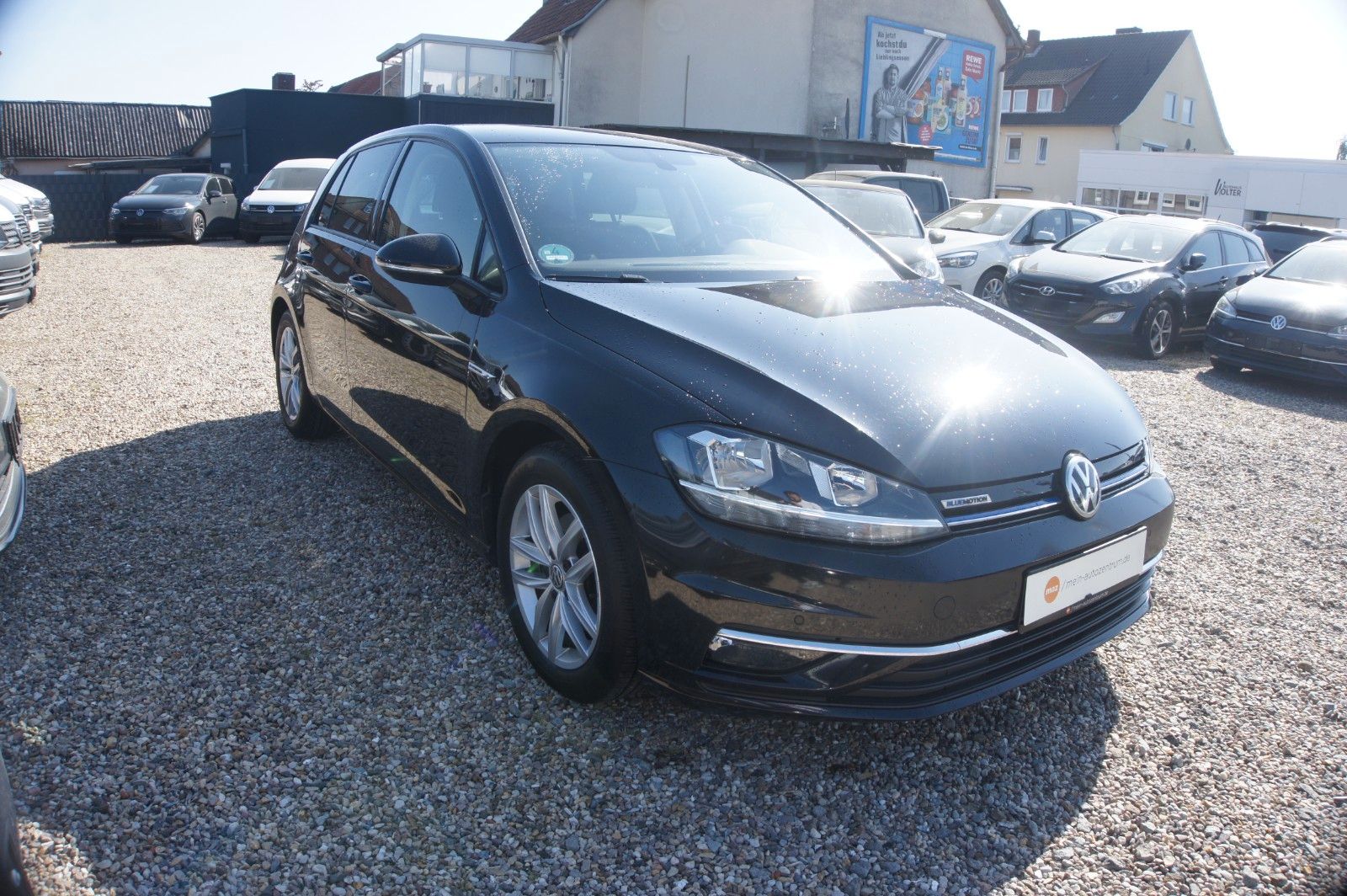 Fahrzeugabbildung Volkswagen Golf VII Lim. Comfortline BlueMotion PDC ACC AHK