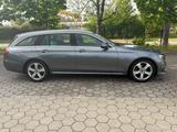 Mercedes-Benz E 220 d T Autom. - - Mercedes-Benz E 220 in Leipzig