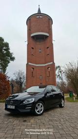 Volvo V60 D3 Geartronic Kinetic 8-Fachbereift  - Volvo in Hanau