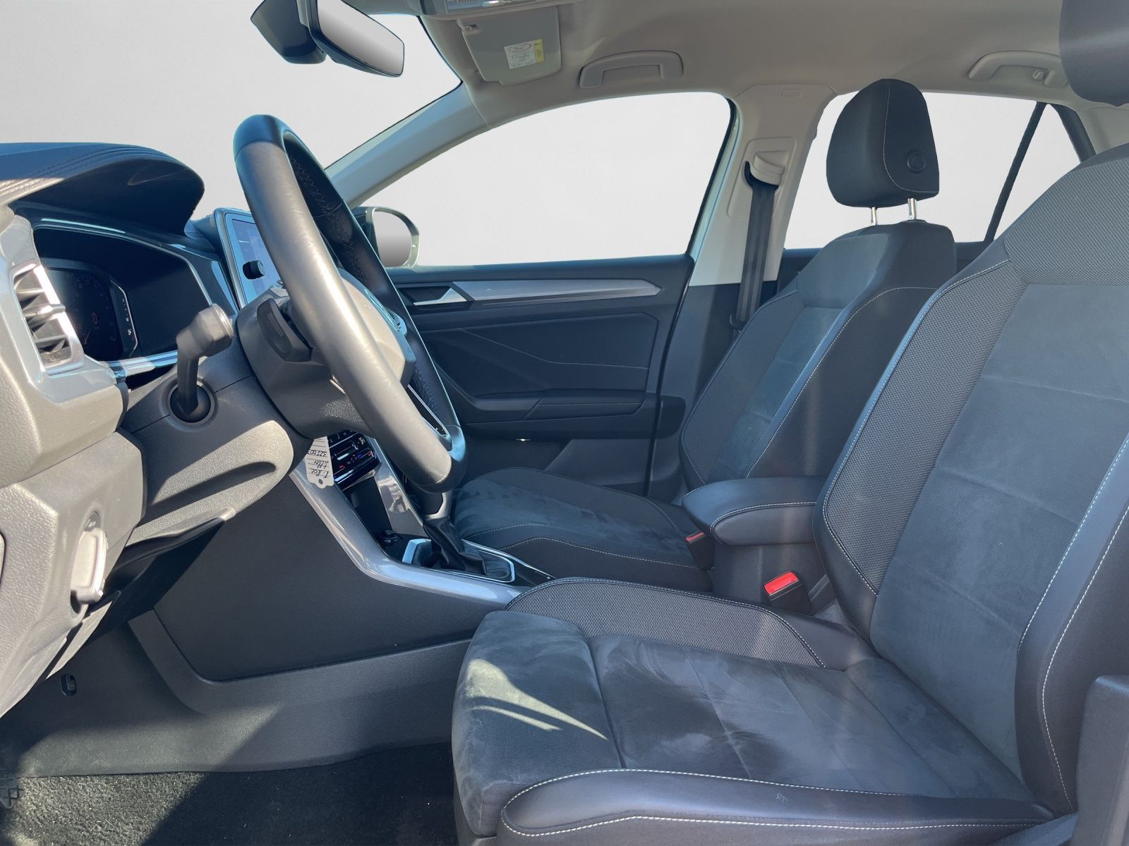 Volkswagen T-Roc - Bild 14