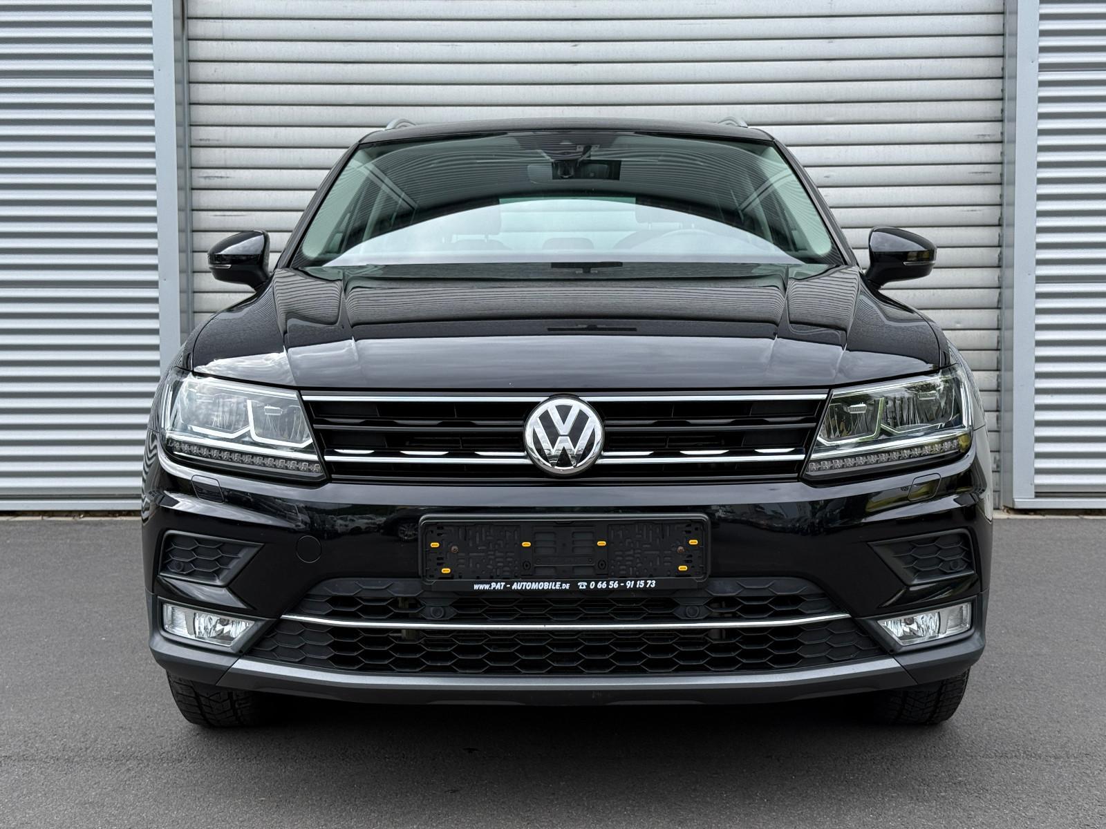 Volkswagen Tiguan Highline 4Motion ACC AHK Nav SHZ Pano LED