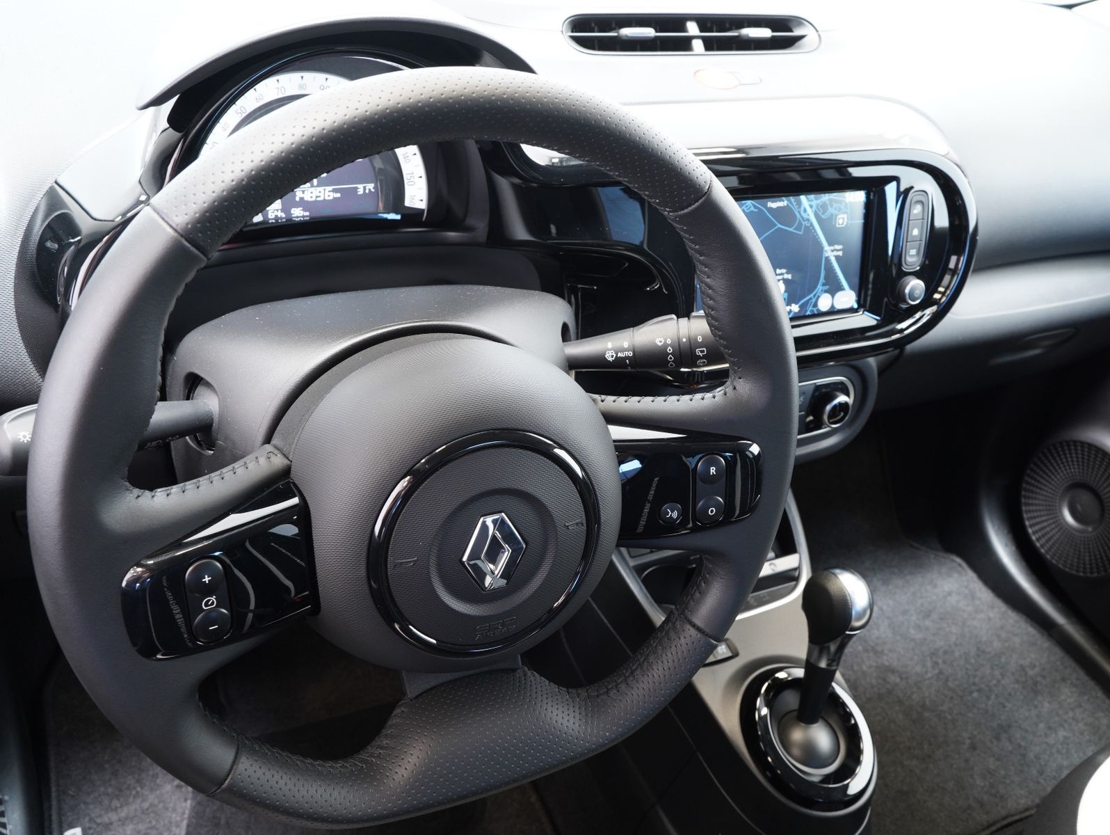 Fahrzeugabbildung Renault Twingo Urban Night Electric