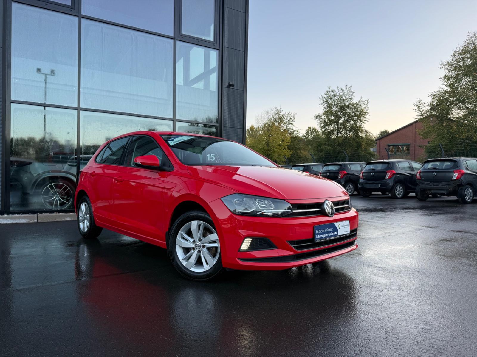 Volkswagen Polo VI Comfortline*SHZ*FSP*TEMPOMAT*ALU*TÜV NEU